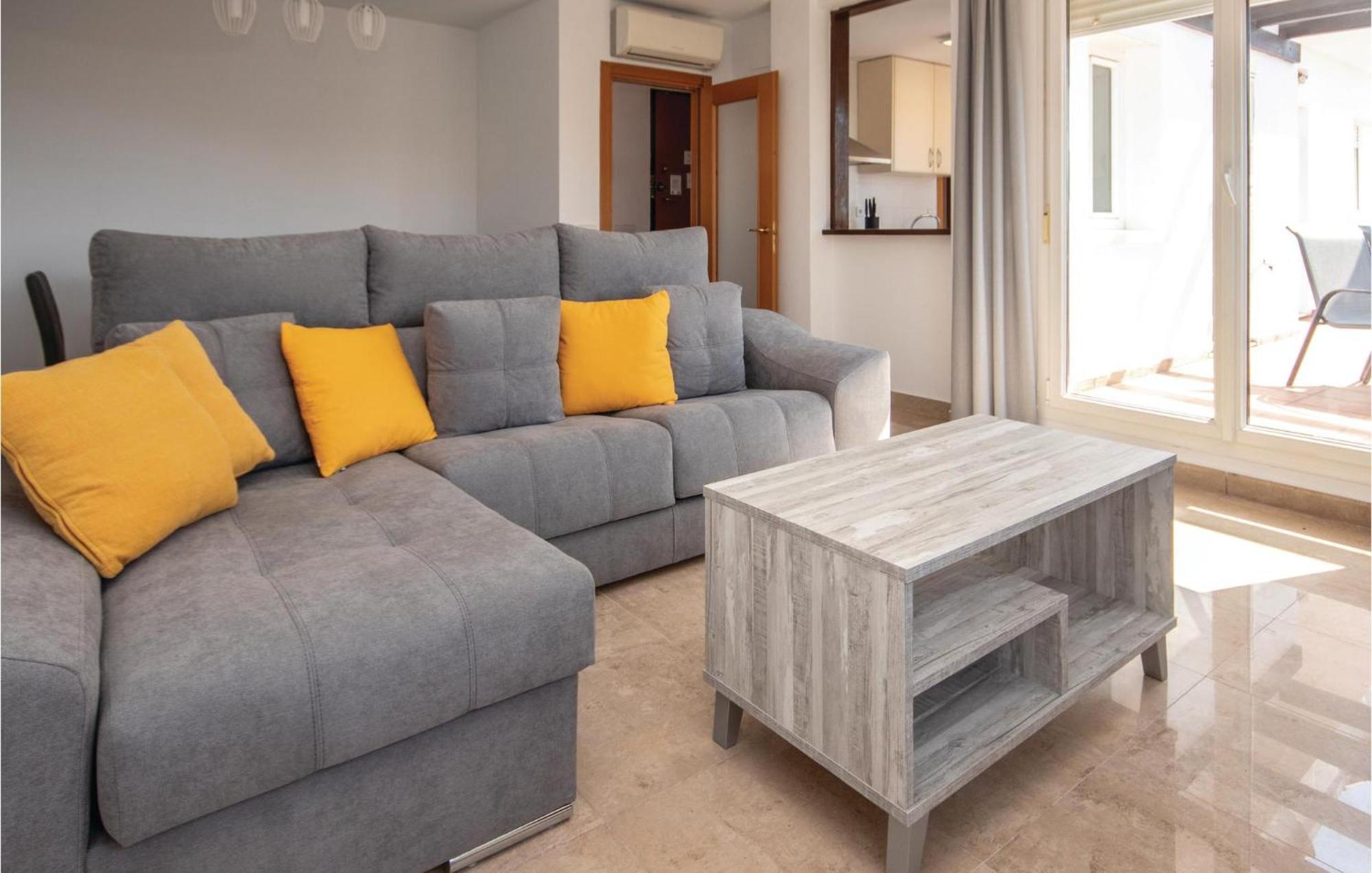 3 Bedroom Amazing Apartment In La Duquesa Castillo de Sabinillas Exterior foto
